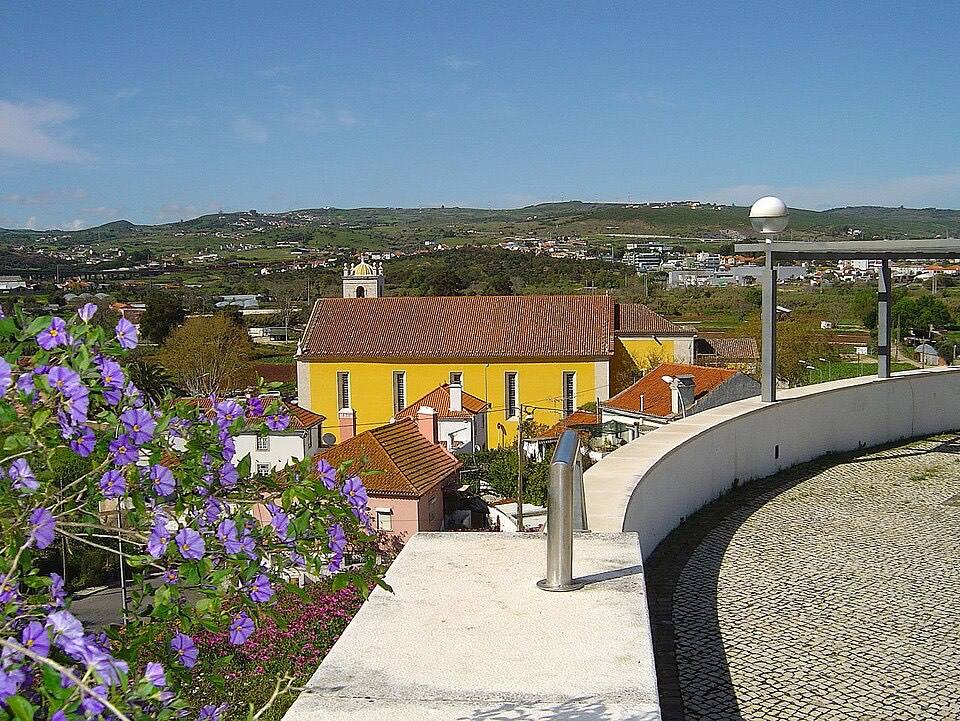 Loures